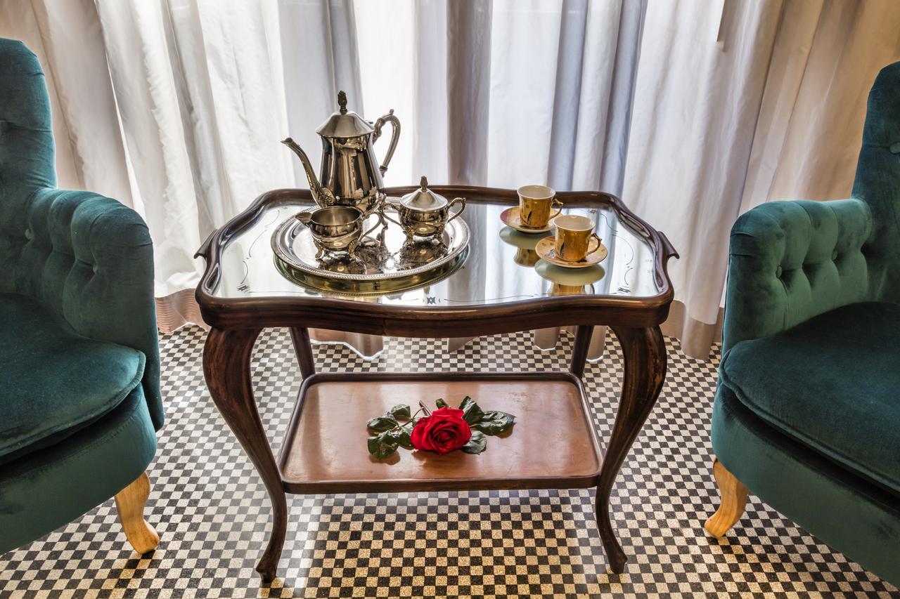 Manzoni 46 - Ospitalita Siciliana Bed & Breakfast Milazzo Eksteriør bilde